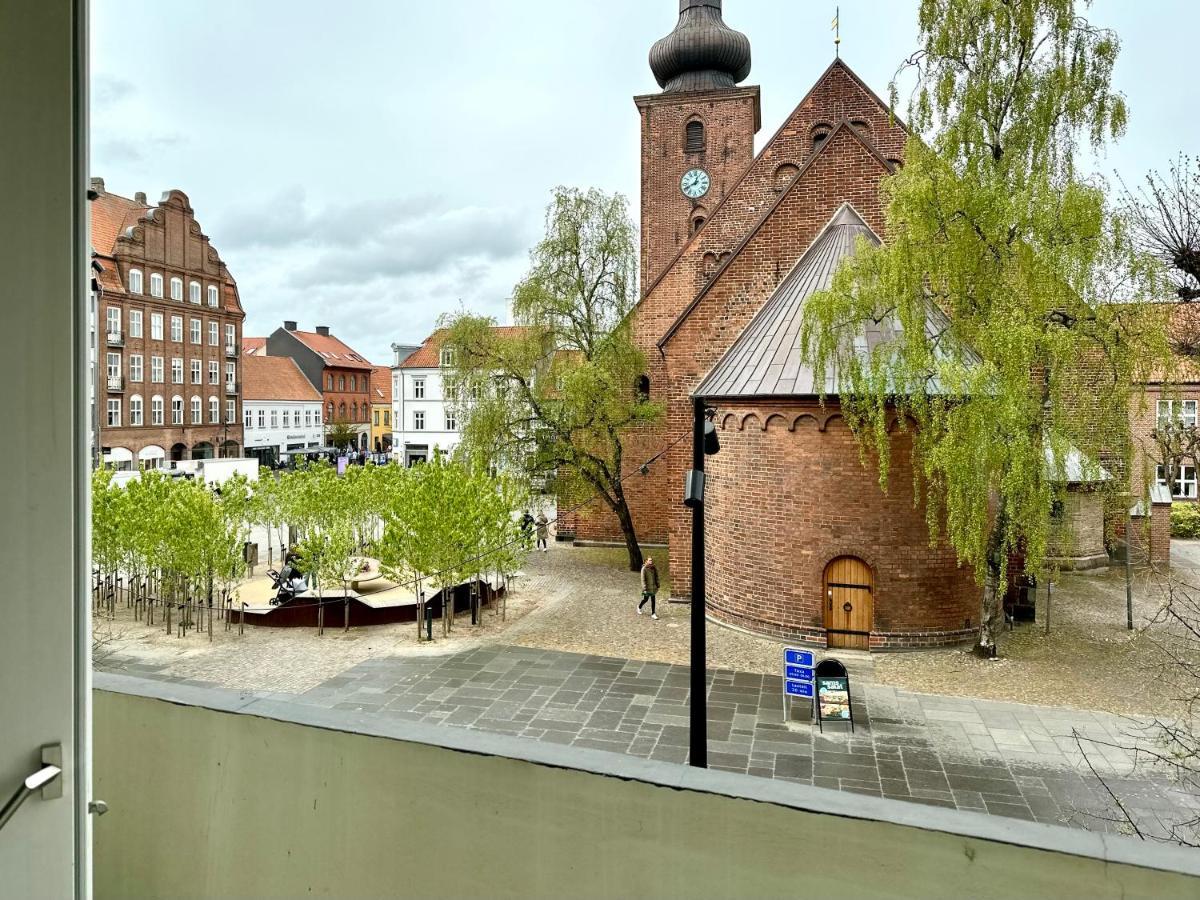 2 Vaerelses Retro Lejlighed Pa Torvet Horsens Exteriér fotografie